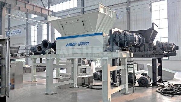 废品粉碎机多少钱一台？型号齐全，免费试机定制方案