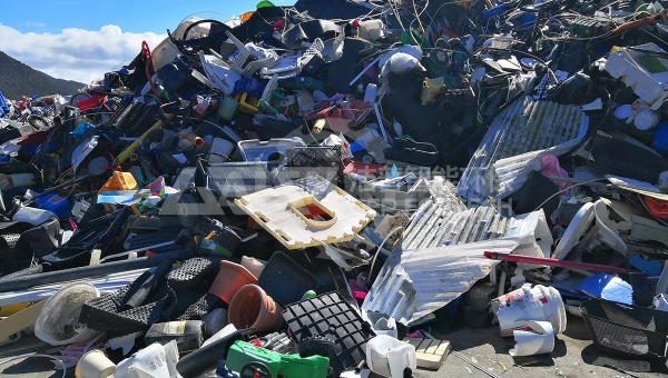 800型工业废旧塑料撕碎机价格多少钱一台？厂家是否提供免费试机？